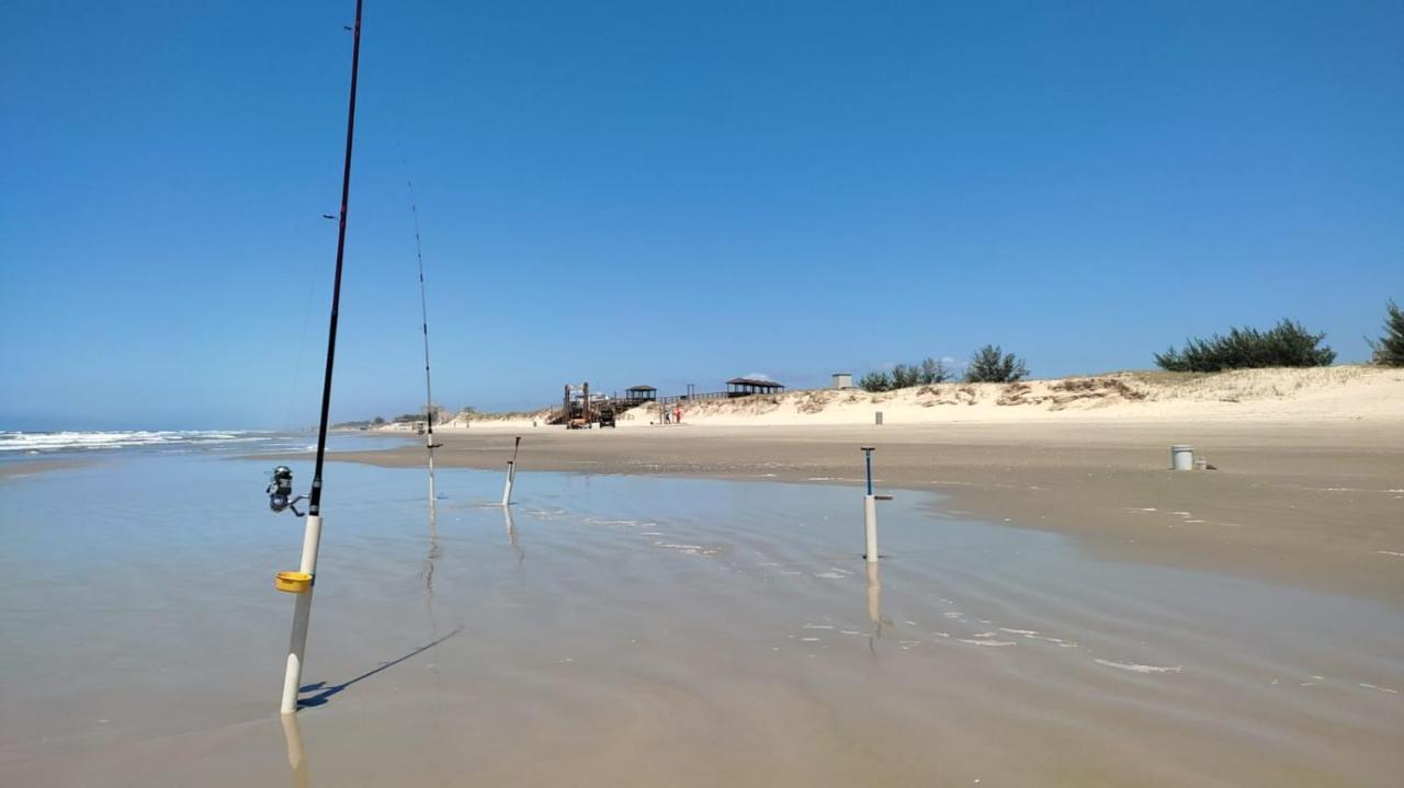 A Casa Amarela - Conforto E Tranquilidade Proximo Ao Mar Balneario Gaivota Eksteriør bilde