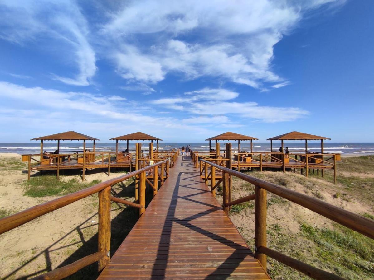 A Casa Amarela - Conforto E Tranquilidade Proximo Ao Mar Balneario Gaivota Eksteriør bilde